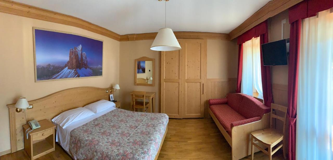 Albergo Garni Ajarnola Auronzo di Cadore Exterior photo