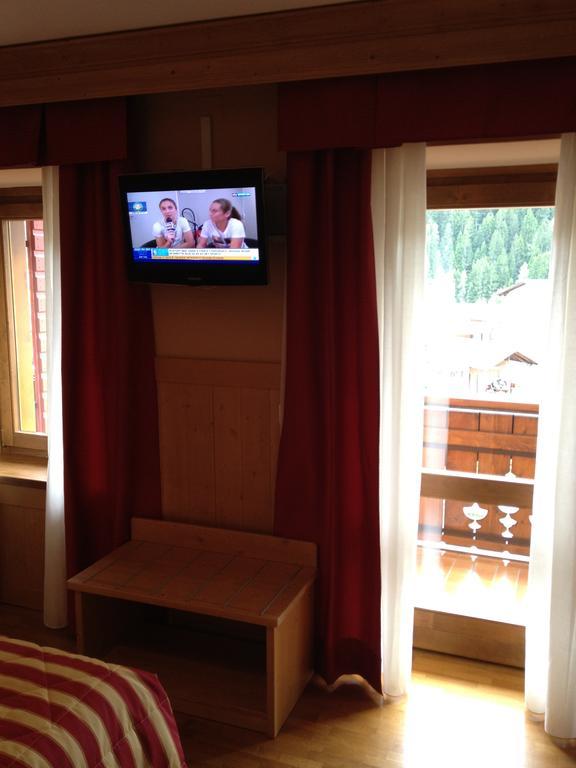 Albergo Garni Ajarnola Auronzo di Cadore Room photo